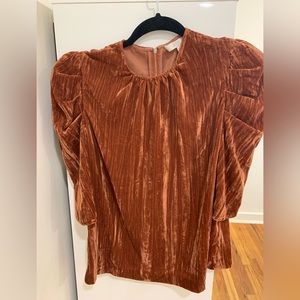 WAYF crushed velvet puff sleeved shirt. Size xs